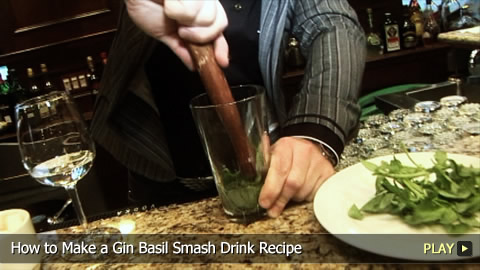 How To Make a Gin Basil Smash Drink Recipe
