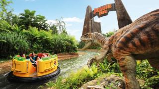 Top 10 Theme Park Attractions