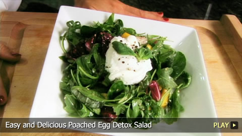 Easy and Delicious Poached Egg Detox Salad