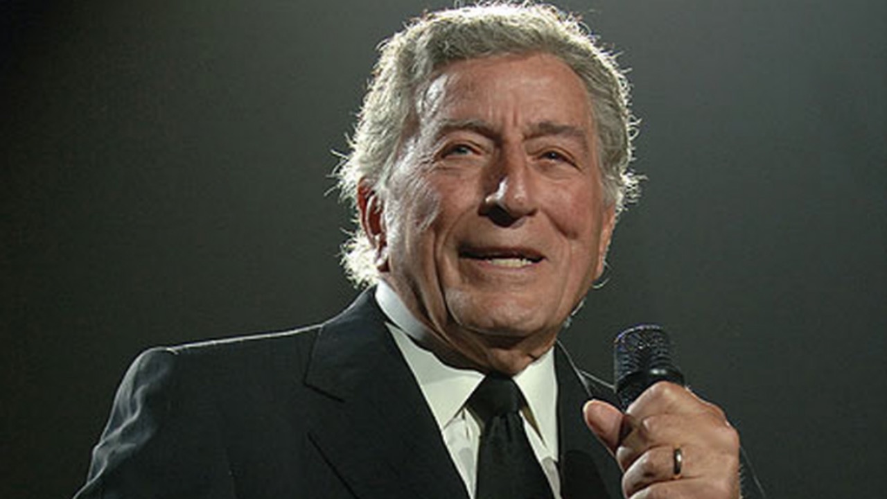 The Life And Career Of Tony Bennett Watchmojo Com