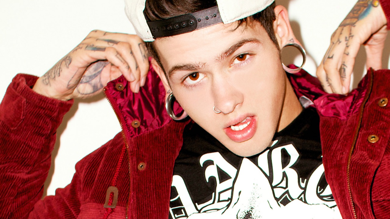 Interview with T. Mills »