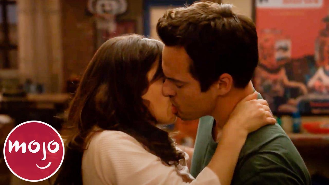 13 Of The Best Kisses From TV Shows