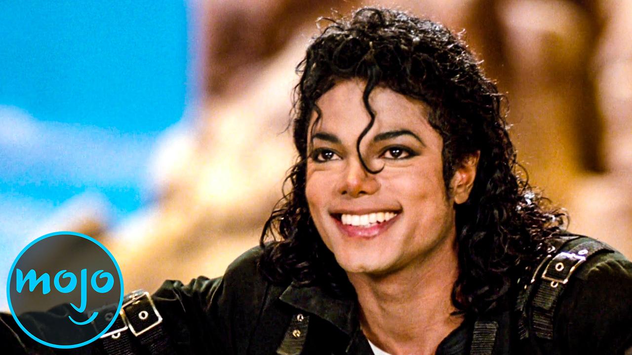 Michael Jackson's leather jacket from his first Pepsi commercial in 1984  being auctioned off